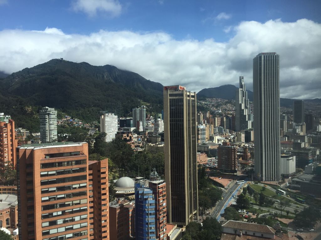 ¿Bogotá no debería ser la capital de Colombia? - Instituto de Estudios