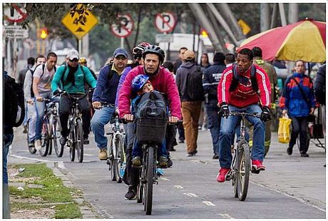 CiclistasBogota AgenciaNoticiasUNAL