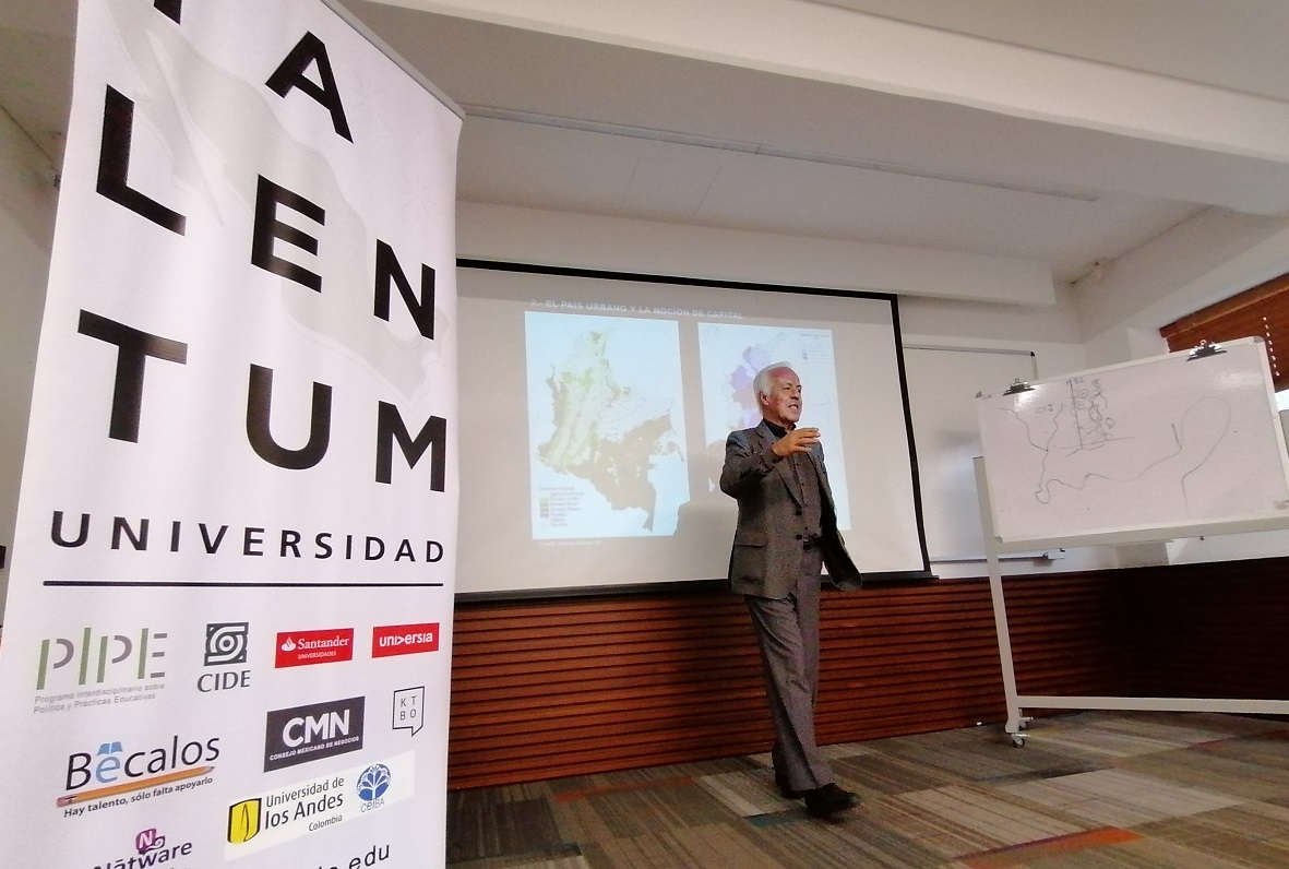 Profesor Fernando Montenegro / Foto IEU
