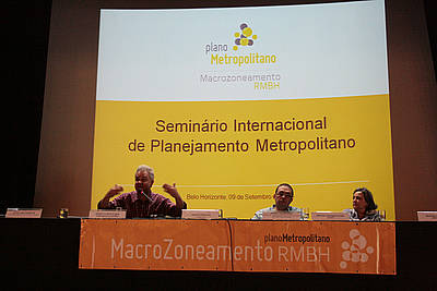 Seminario Internacional de Macrozonamiento Metropolitano. Brasil 2014.