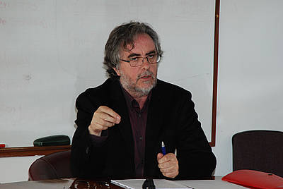 Profesor Tomás Pérez Vejo