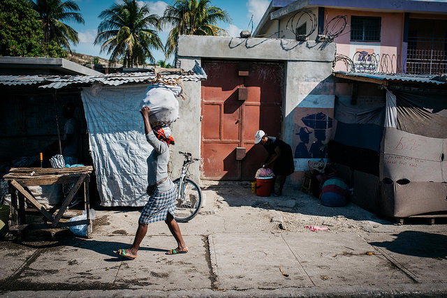 Desigualdad en América Latina, de indicadores puramente económicos al problema de la discriminación