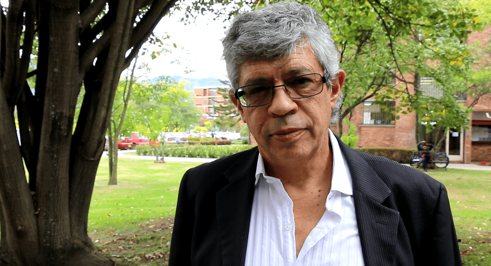 El profesor Jorge Iván González lanza su libro 'Sentimientos y racionalidad en economía'