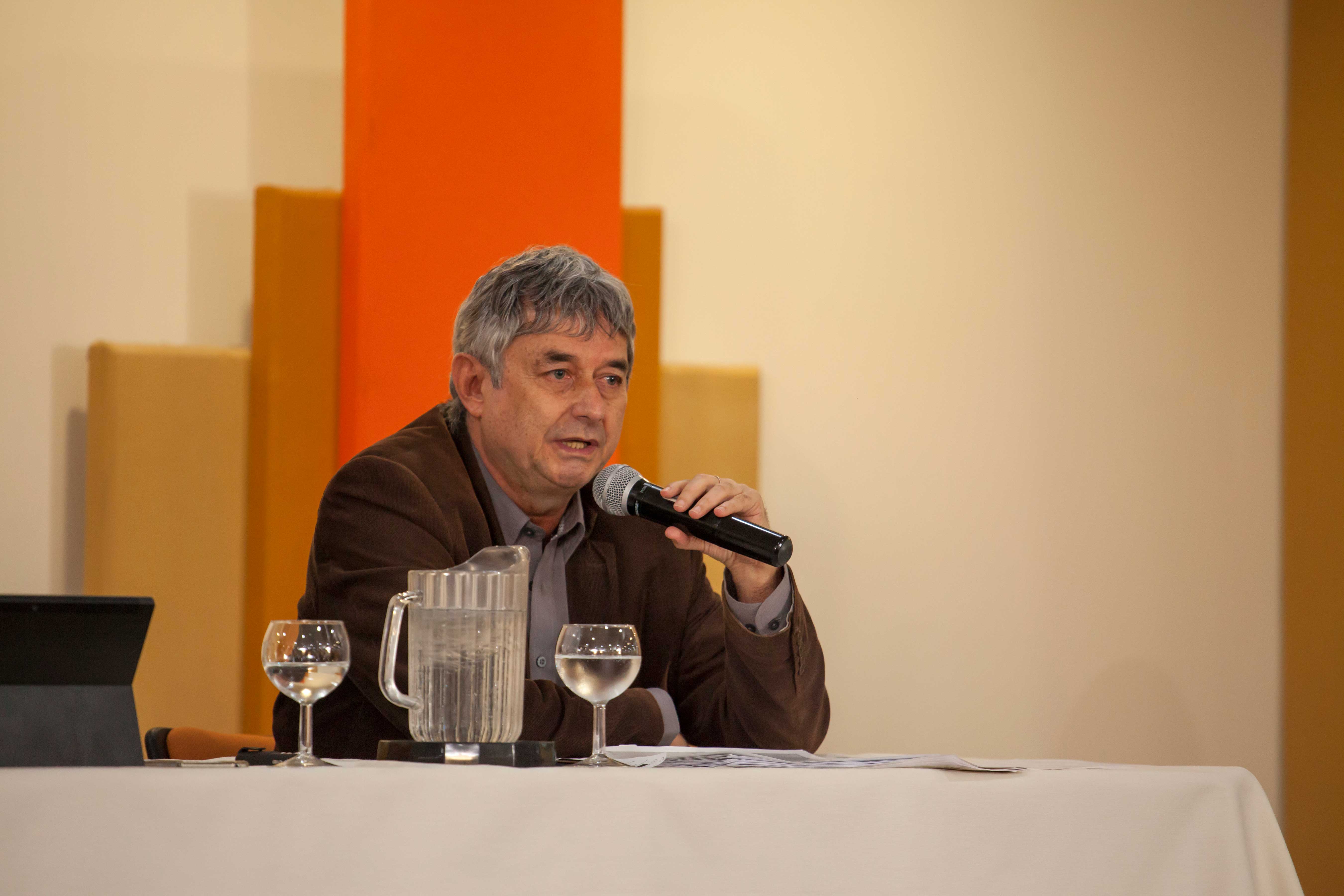 Luis Guillermo Pardo, Sociólogo experto en conflicto urbano.